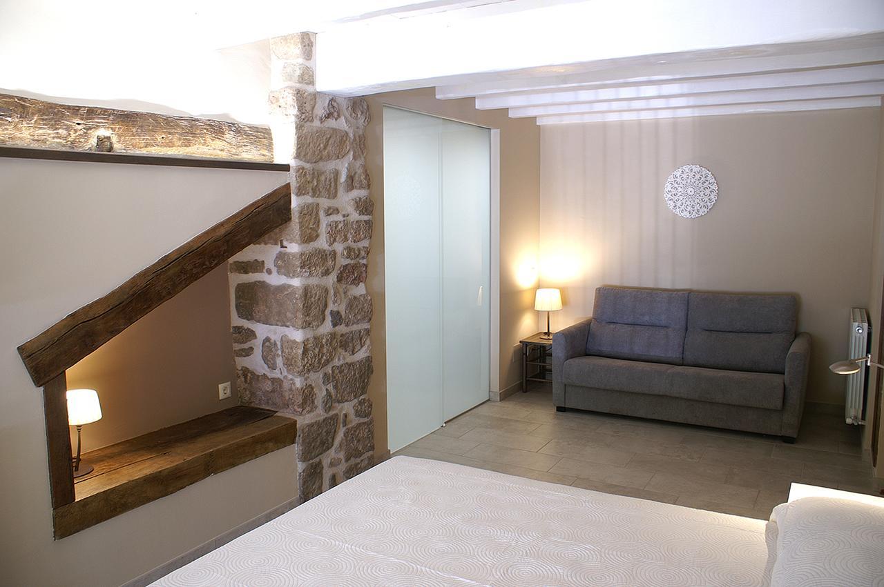 Habitacions Placa Major Santa Pau Exterior foto