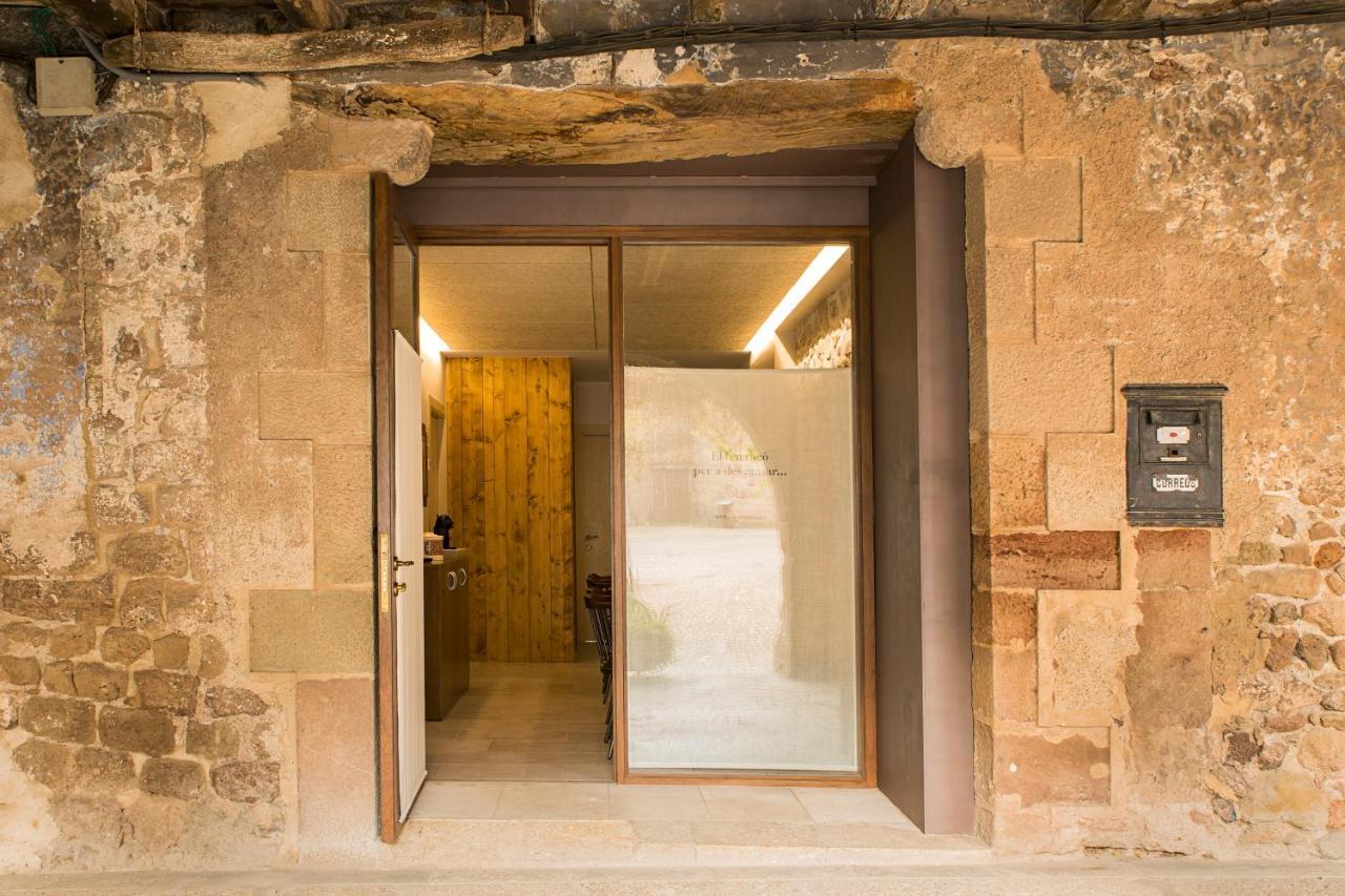 Habitacions Placa Major Santa Pau Exterior foto